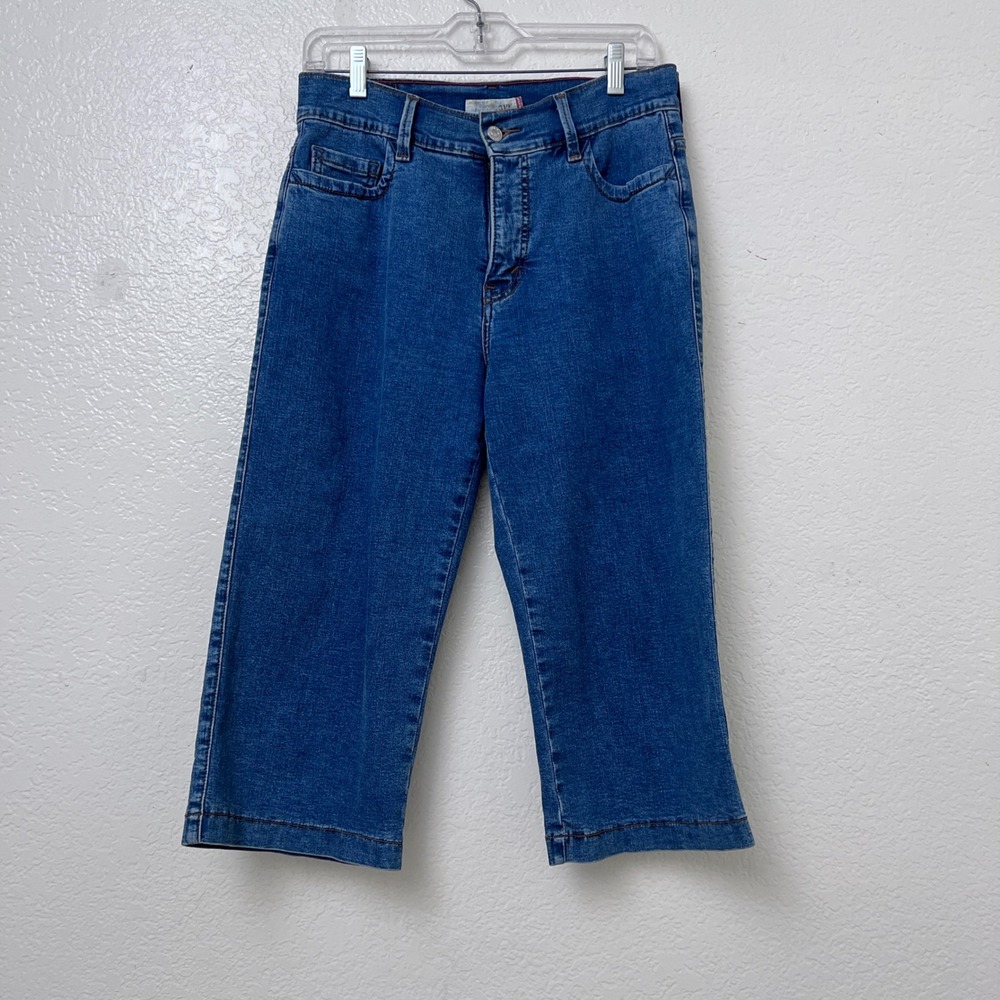 Levi's‎ 312 Shaping Slim Capri Jeans Women's Size 10 Denim Blue Cropped